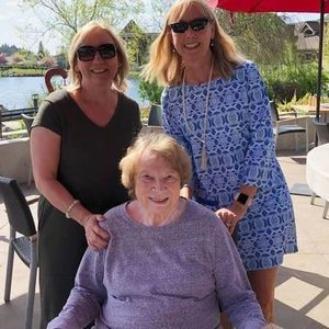 Meet your Posher, Donna